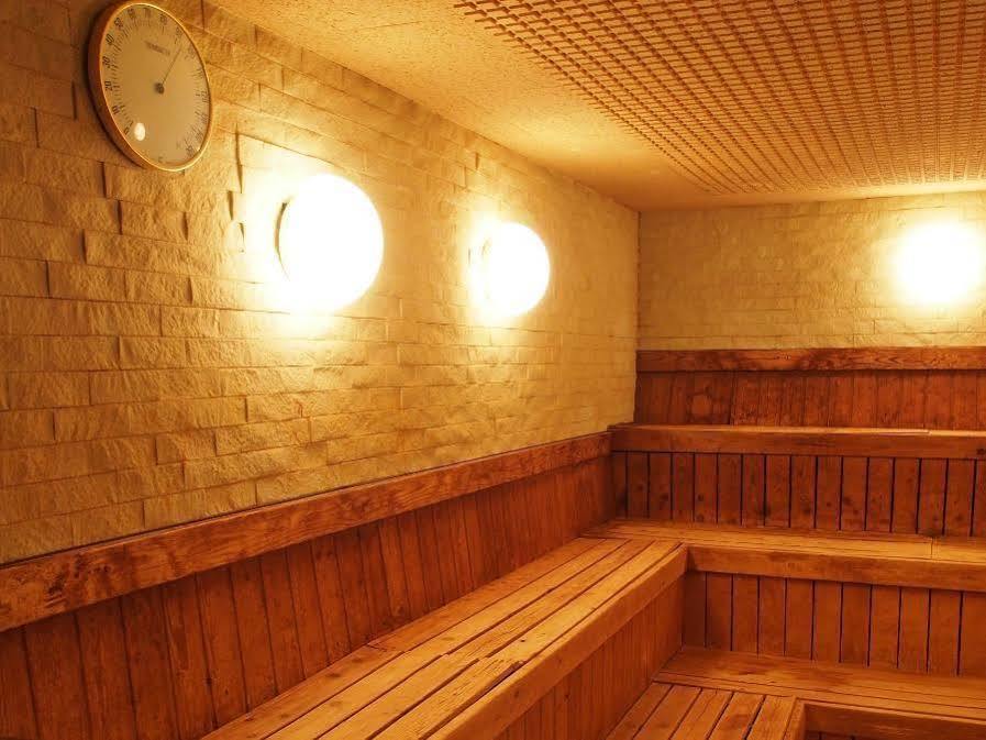 Ueno Station Hostel Oriental Ⅱ Tokyo Exterior photo